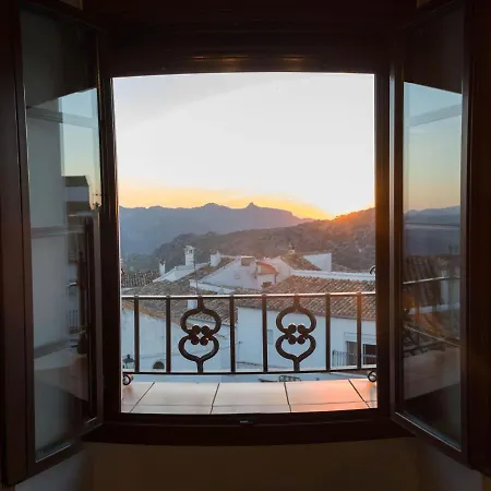 Bn Casa Cecilia Сasa de vacaciones Benaocaz